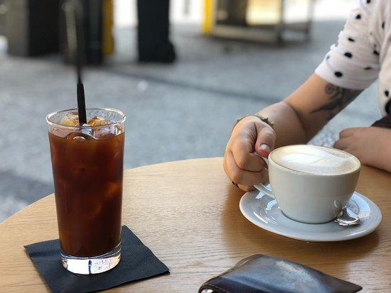 DoubleB Coffee & Tea Belehradska